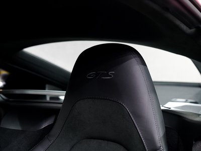 صورة مصغرة 19 لـ 2024 Porsche 718