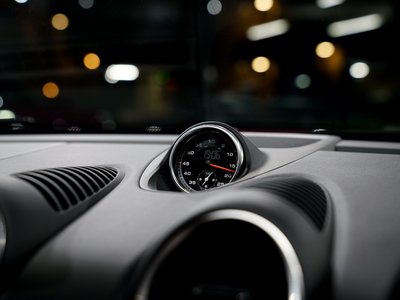 صورة 3 لـ 2024 Porsche 718