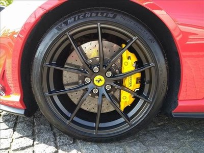 2021 Ferrari 812 GTS photo 6
