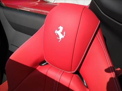 صورة مصغرة 14 لـ 2021 Ferrari 812 GTS