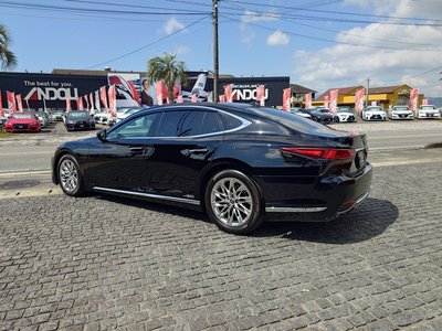 LEXUS LS - 4