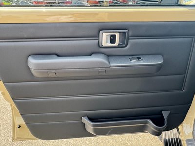صورة مصغرة 61 لـ 2025 Toyota LAND CRUISER 70