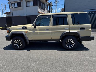 صورة مصغرة 70 لـ 2025 Toyota LAND CRUISER 70
