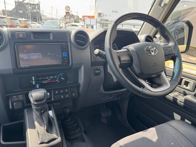 صورة مصغرة 47 لـ 2025 Toyota LAND CRUISER 70
