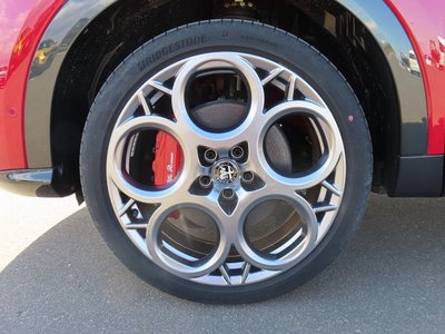 2025 ALFA Romeo TONALE 缩略图 42