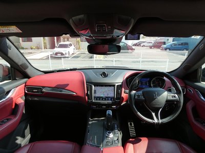MASERATI LEVANTE - 4