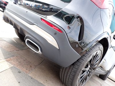 صورة 9 لـ 2025 Mercedes-BENZ GLA