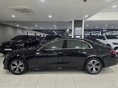 MERCEDES-BENZ E-CLASS - 2
