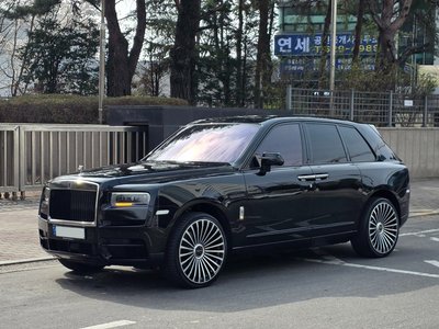 ROLLS-ROYCE CULLINAN - 1