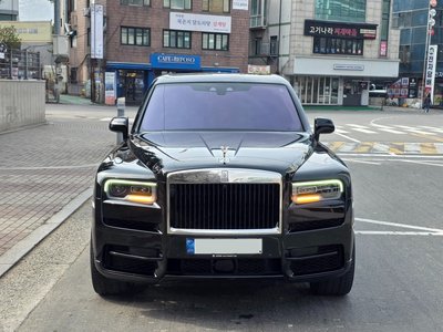 ROLLS-ROYCE CULLINAN - 2