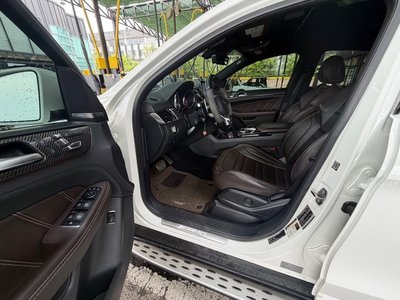 MERCEDES-BENZ GLE - 10
