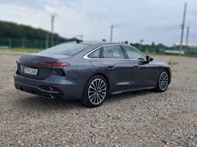 2026 AUDI A6 照片 2