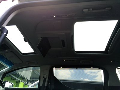 2021 Toyota ALPHARD photo 3