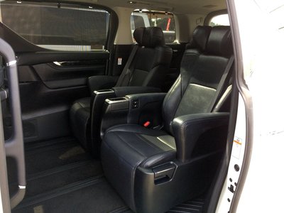 2021 Toyota ALPHARD thumbnail 16