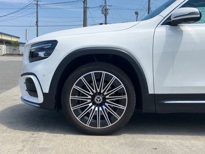 MERCEDES-BENZ GLB - 9