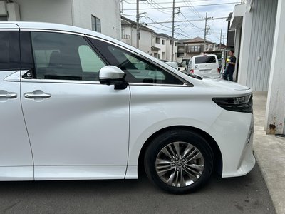 TOYOTA ALPHARD - 9