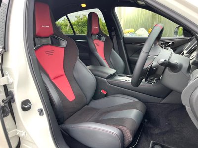 2024 Nissan SKYLINE 照片 9