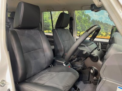 2026 Toyota LAND CRUISER 70 photo 9