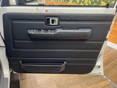2026 Toyota LAND CRUISER 70 缩略图 35