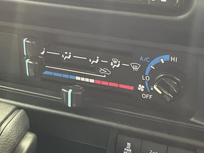 2026 Toyota LAND CRUISER 70 缩略图 25