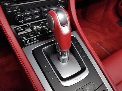 PORSCHE 718 BOXSTER - 9