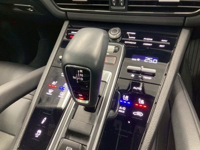 صورة مصغرة 61 لـ 2021 Porsche CAYENNE