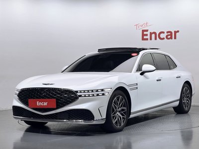 صورة 1 لـ 2022 Genesis G90 (RS4)