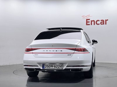 صورة 4 لـ 2022 Genesis G90 (RS4)