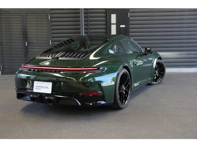 PORSCHE 911 - 6