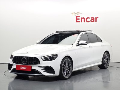 MERCEDES-BENZ E-CLASS - 1