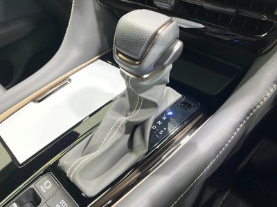 2025 Toyota ALPHARD — миниатюра 47