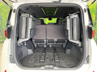2025 Toyota ALPHARD — миниатюра 52