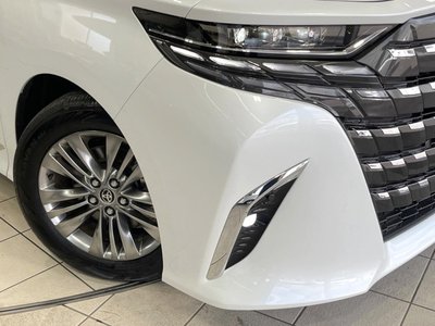 2025 Toyota ALPHARD — миниатюра 32