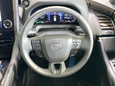 2025 Toyota ALPHARD — миниатюра 12