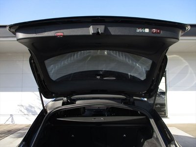 MERCEDES-BENZ E-CLASS ALL-TERRAIN - 8