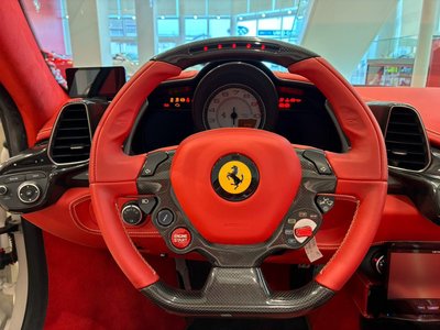 2013 Ferrari 458 SPIDER — фото 20