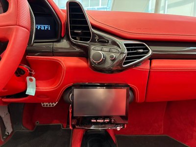 2013 Ferrari 458 SPIDER — фото 23