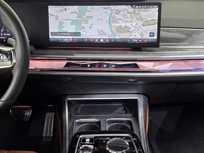 صورة مصغرة 14 لـ 2024 BMW 7 SERIES