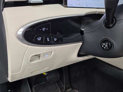 2024 Genesis GV70 — миниатюра 26