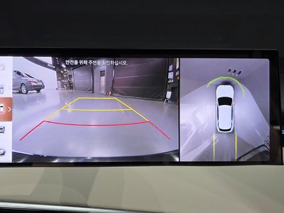 2024 Genesis GV70 — миниатюра 21