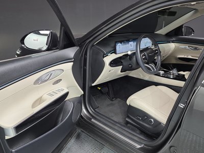 2024 Genesis GV70 — миниатюра 13