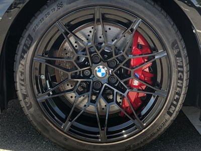 صورة 9 لـ 2023 BMW M3 SEDAN