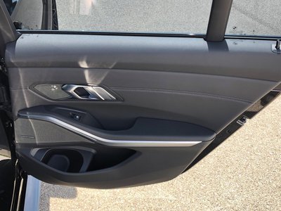 صورة مصغرة 23 لـ 2023 BMW M3 SEDAN