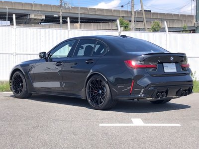 صورة 6 لـ 2023 BMW M3 SEDAN
