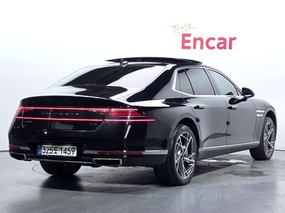 صورة 4 لـ 2022 Genesis G90 (RS4)