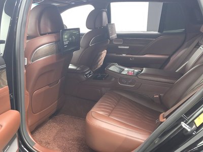2022 Genesis G90 (RS4) — миниатюра 18