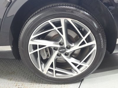 صورة 8 لـ 2022 Genesis G90 (RS4)