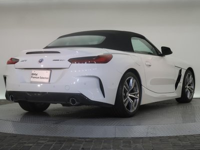 2023 BMW Z4 thumbnail 17