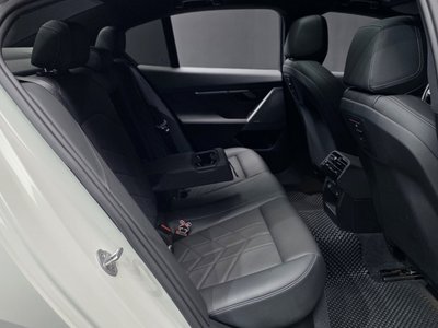 2023 BMW 5 SERIES thumbnail 18