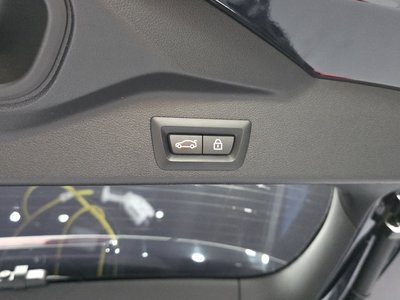 صورة مصغرة 32 لـ 2022 BMW X5